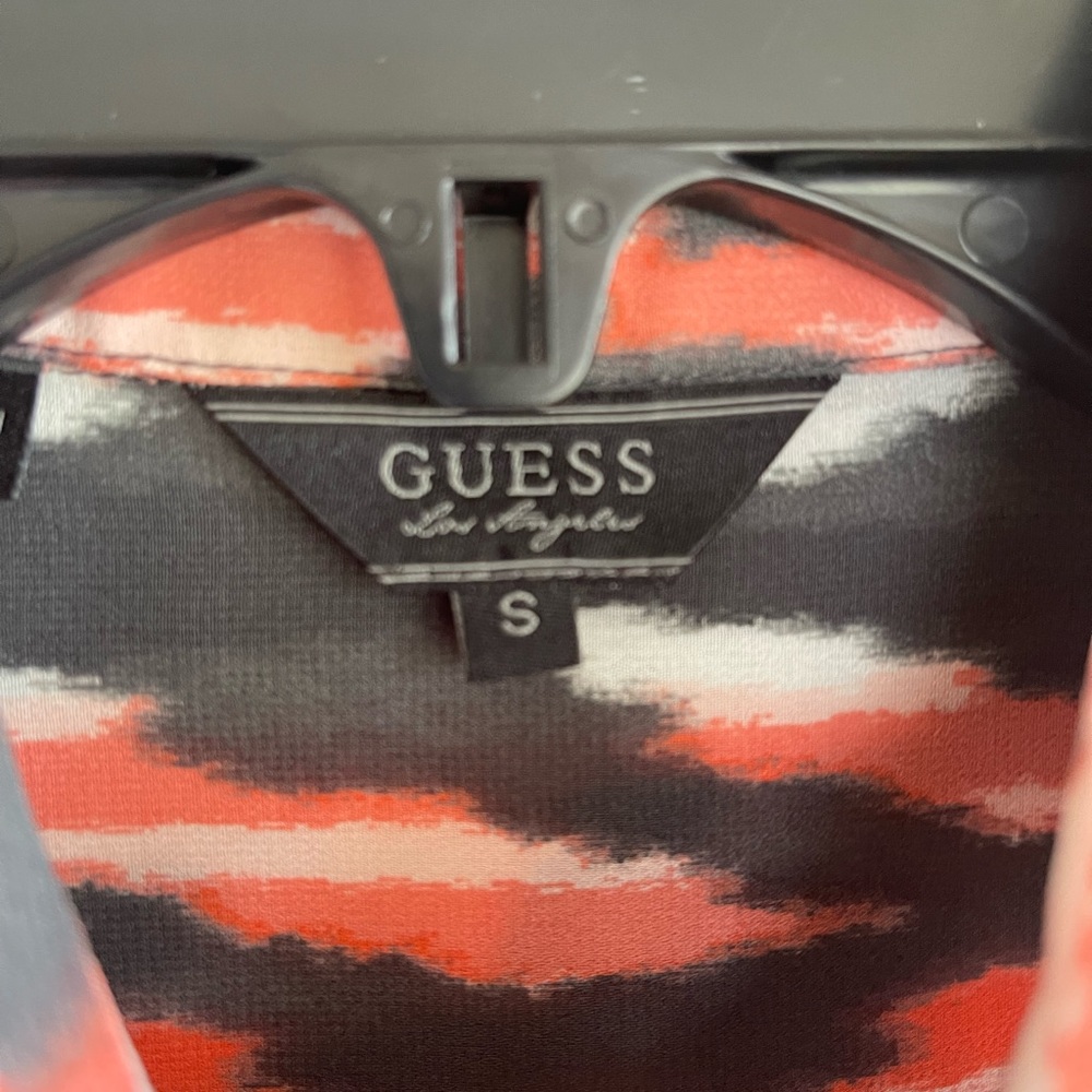 Guess top - Picture 4 of 7